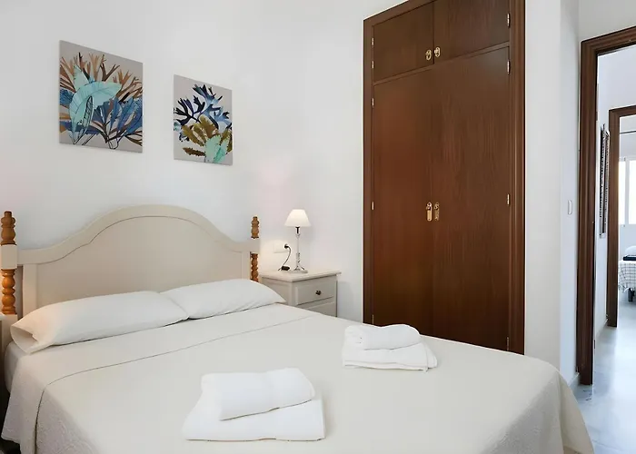 Moderno En El Centro Con A&c 6 Pax *