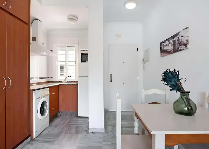 Moderno En El Centro Con A&c 6 Pax *