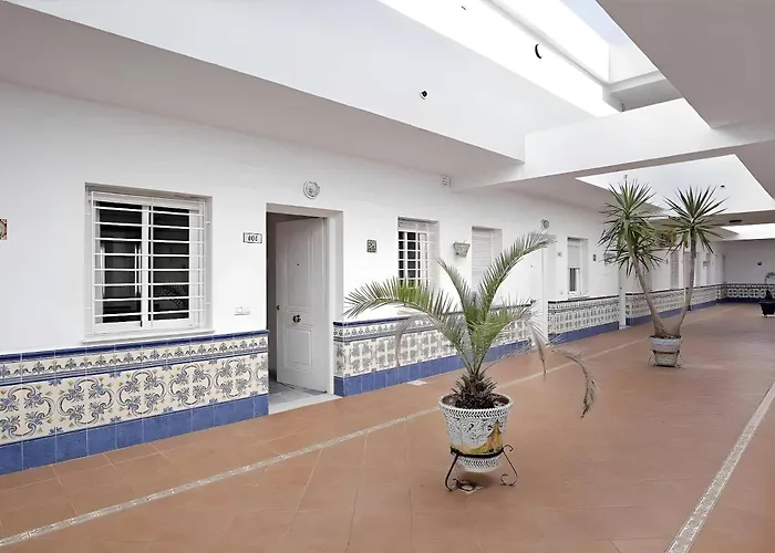 Moderno En El Centro Con A&c 6 Pax *